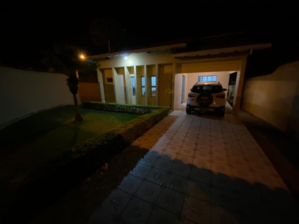 Casa Em Caldas Novas Villa Eksteriør billede